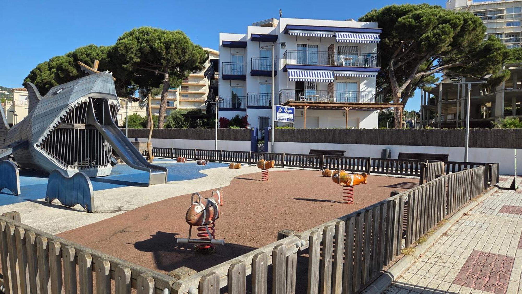 Apartaments Les Roques Platja d'Aro Esterno foto